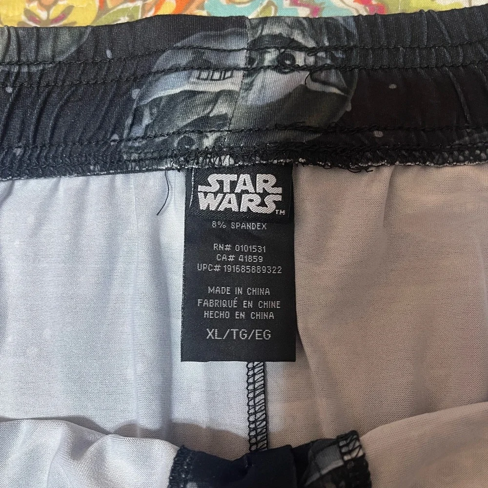 NWT Baby Yoda Men's Pajamas Pants Size - XL Star Wars Mandalorian